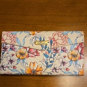 Buxton Cream and Pink Wallet Floral Elegance